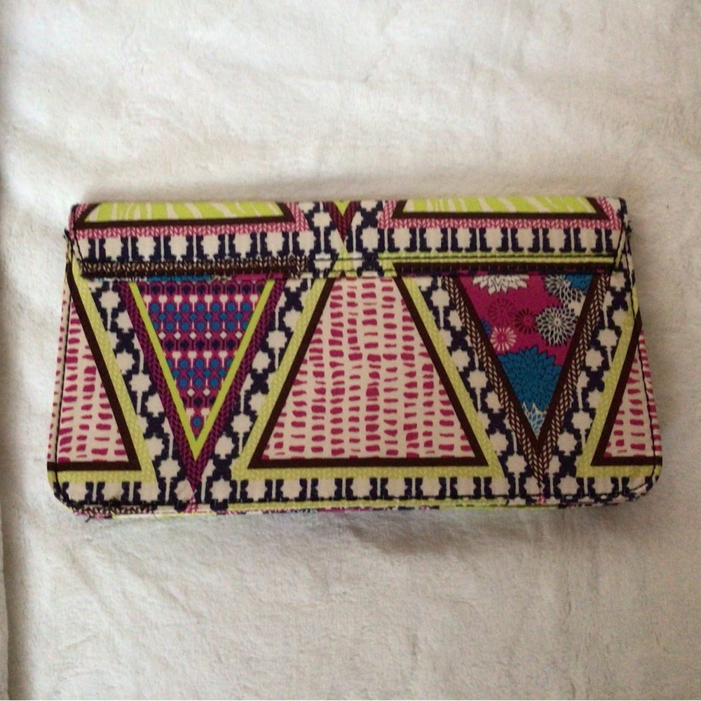NWT H&M Decorative Clutch - Picture 2 of 3